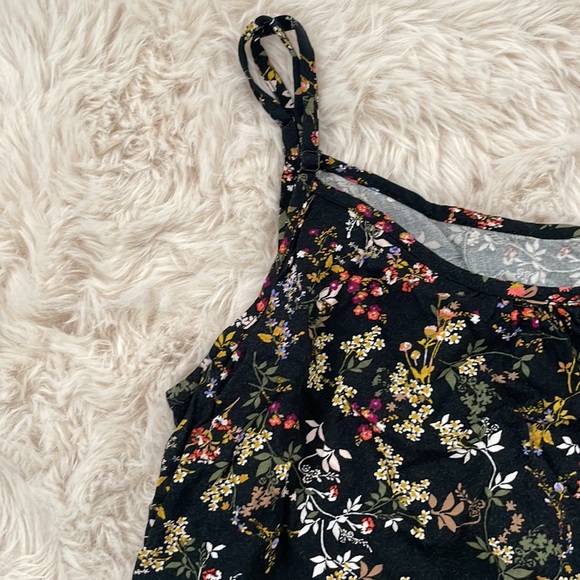 Tank top - Universal Thread - Picture 2 of 3